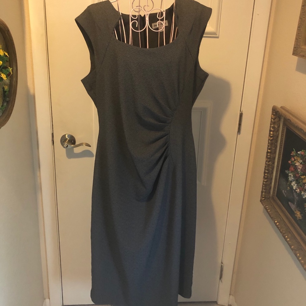 Graceful in gray, flattering and comfortable